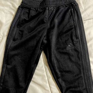 Youth Small Adidas Climacool Training Style Joggers. Never worn or washed.(New)